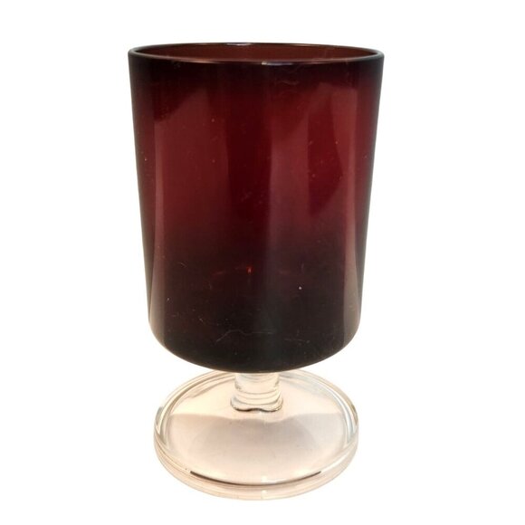 Vintage Ruby Red Luminarc France Arcoroc 4.5” Footed Cordial Glass Elegant Retro - Picture 1 of 6